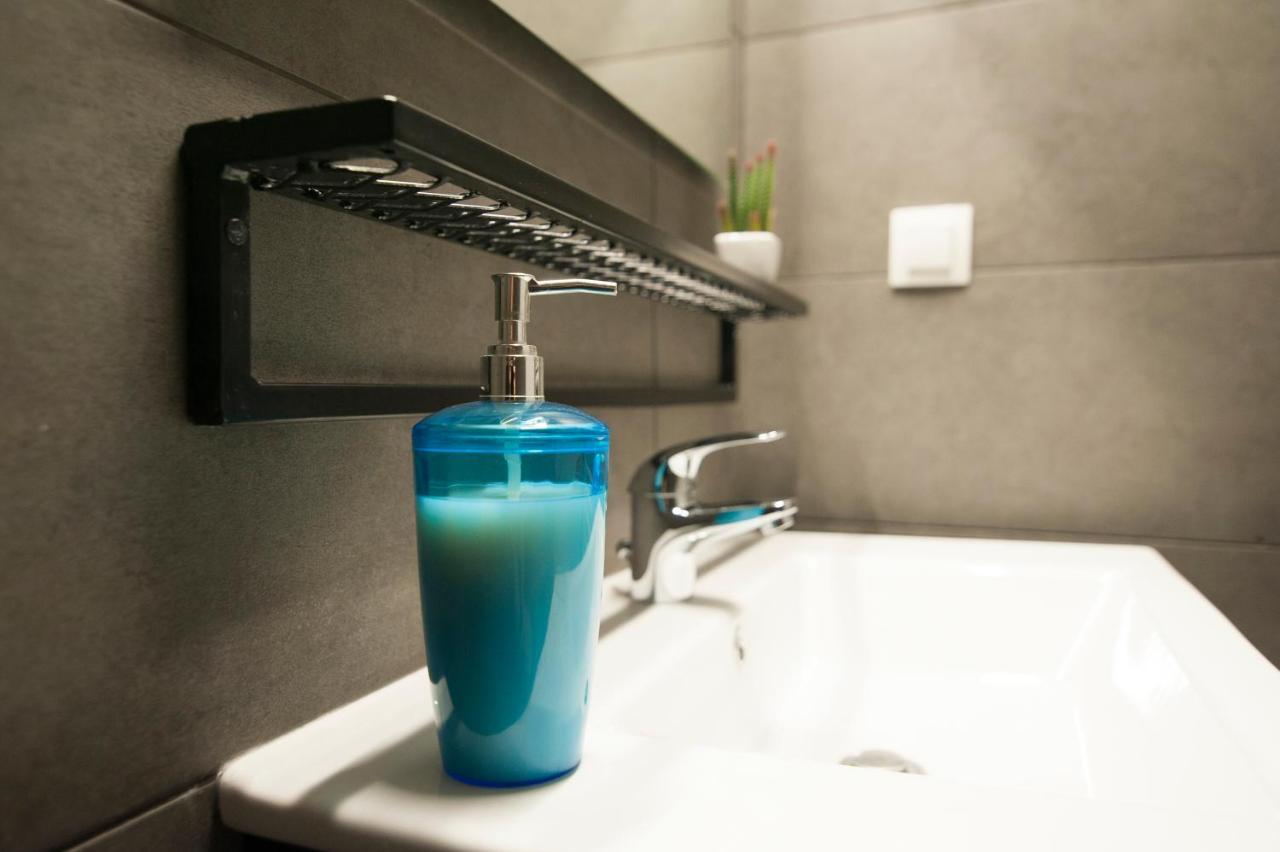 Mazi Rooms Venizelou 塞萨洛尼基 外观 照片