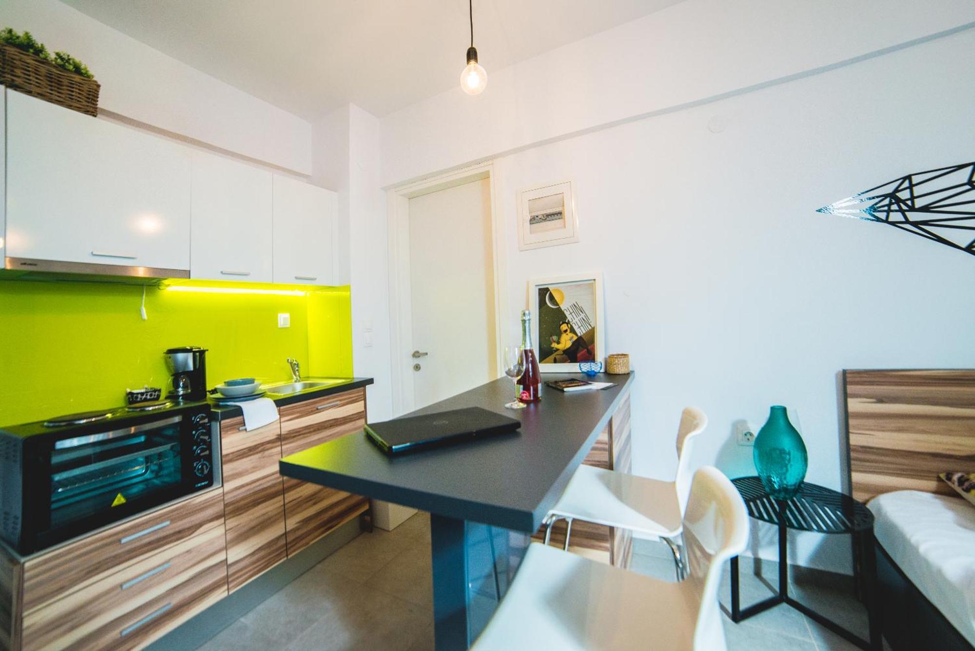 Mazi Rooms Venizelou 塞萨洛尼基 客房 照片