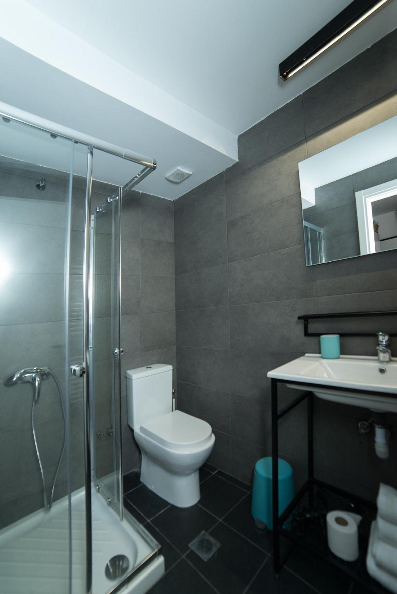 Mazi Rooms Venizelou 塞萨洛尼基 客房 照片